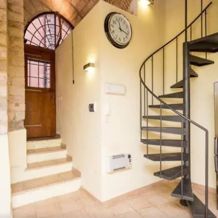 Apartment Lovely In The Heart Of